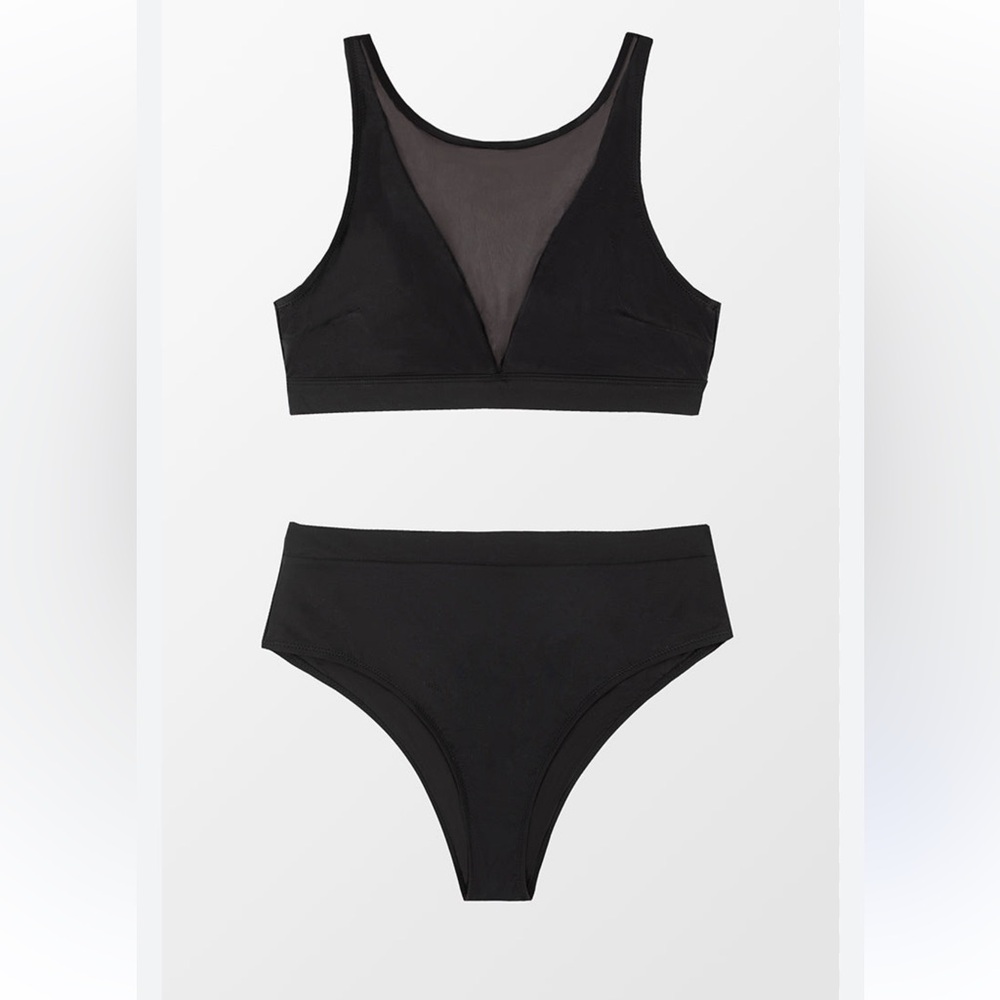 Women’s swimwear Bathing Suit Black Two Piece Bikini Swimsuit NWT Size M